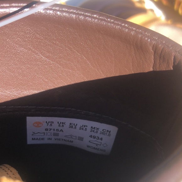 Timberlands ( ea). Flash - Picture 5 of 12